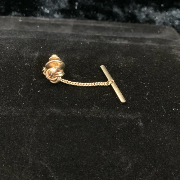 Costume Gold Tone Knot Tie Tac Pin - Picture 2 of 2
